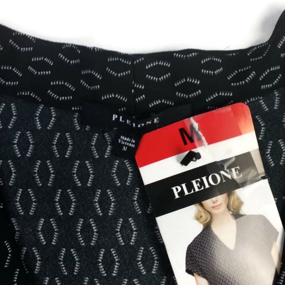 Pleione Black White Comma Print Short Cap Cuffed Dolman Sleeve Top Womens Medium - Picture 9 of 15